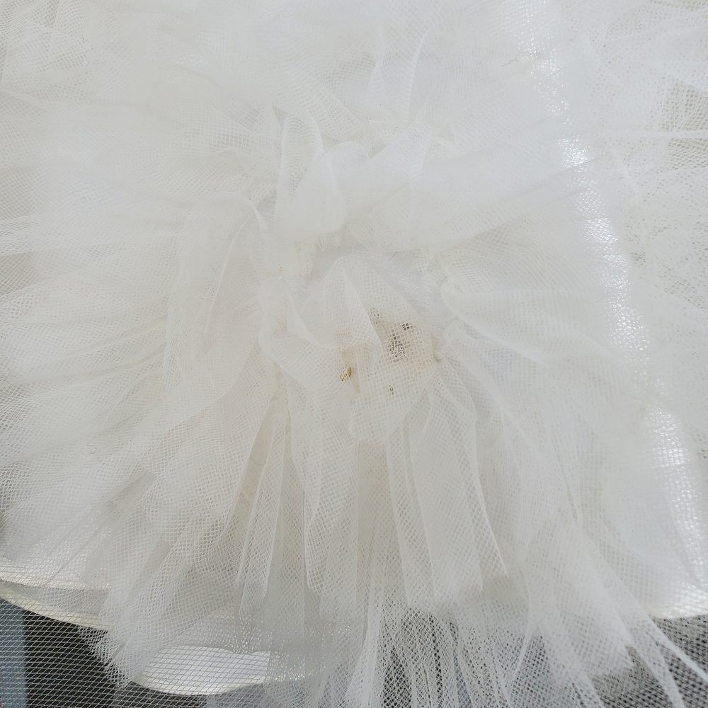 SATIN ROUGE, Beautiful Retro Knee length Wedding, Prom, Party Dress - Picture 10 of 15